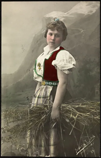 Kvinne i nasjonaldrakt - Woman in national costume, 1909
