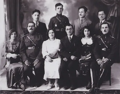 Zarrinkafsh3, 1939