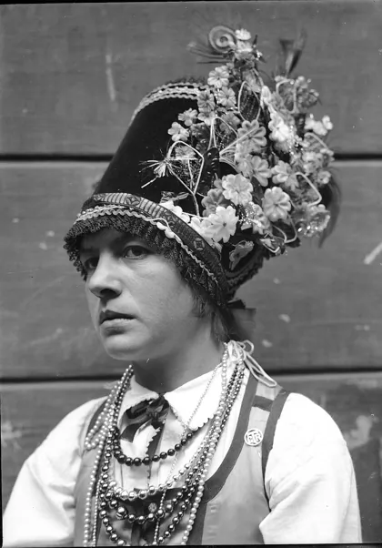 Polish girl in traditional costumes from Green Kurpie (Kurpie Zielone), 1927