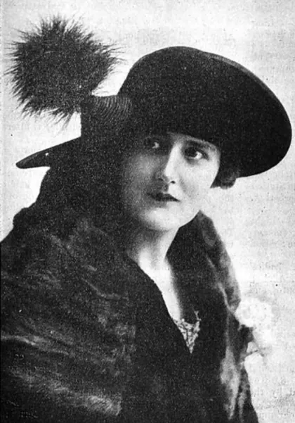 EileenAndjelkovitch1927, 1927