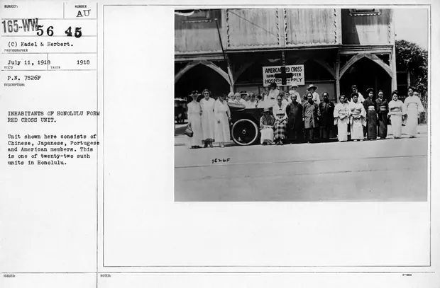 Inhabitants of Honolulu, Honolulu, 1917