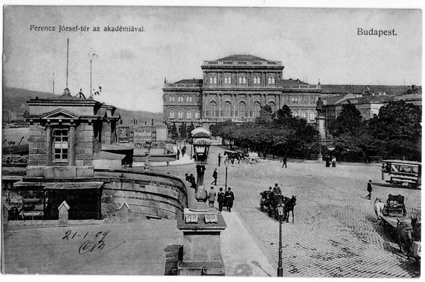 József tér, Budapest, None