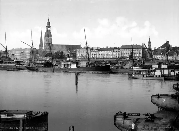 The quay, Riga, 1890
