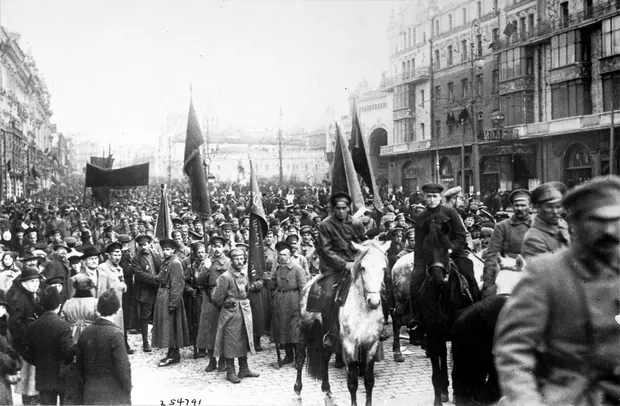 The Bolshevik parade, Moscow, 1917