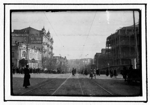 Street scene in Kiev, Kyiv, 1918