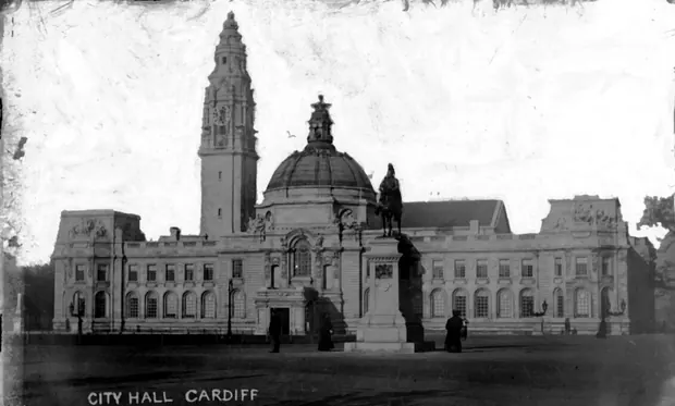 City Hall, Cardiff, 1905