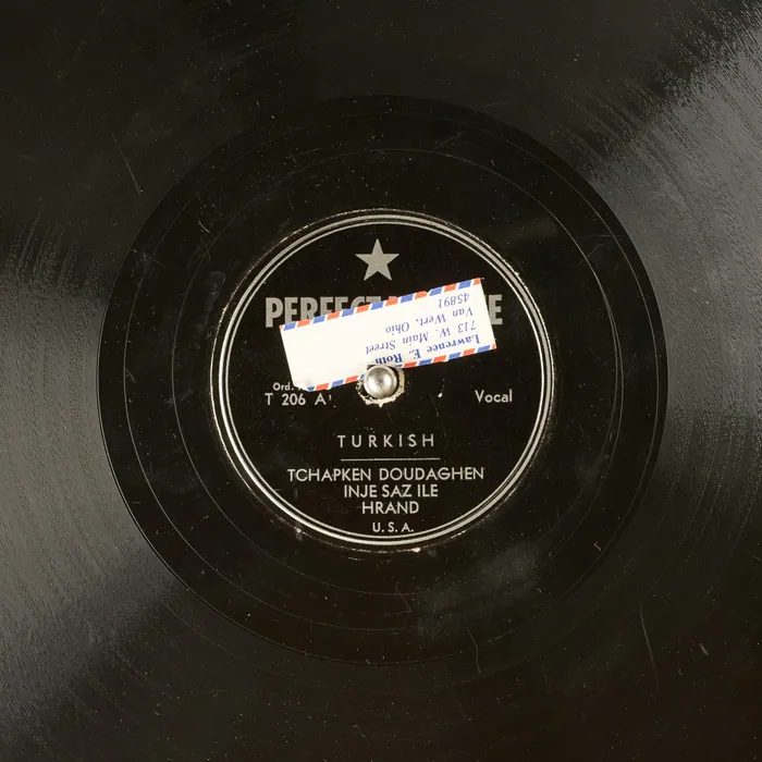 Original record for Tchapken Doudaghen Inje Saz Ile Hrand