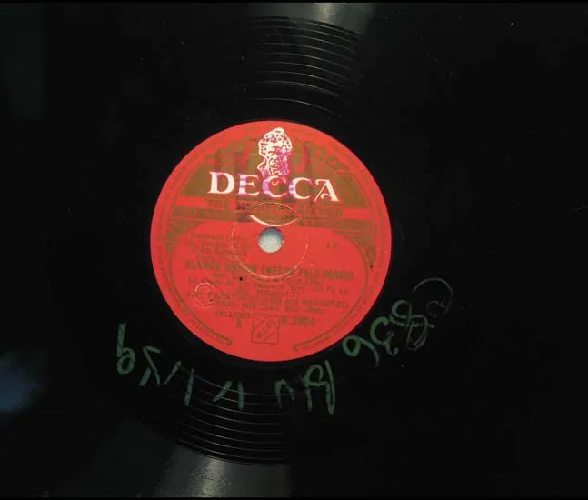 Original disc label for Folk Melodies — Sleep, My Baby (Alawon Gwerin — Cysga Di)